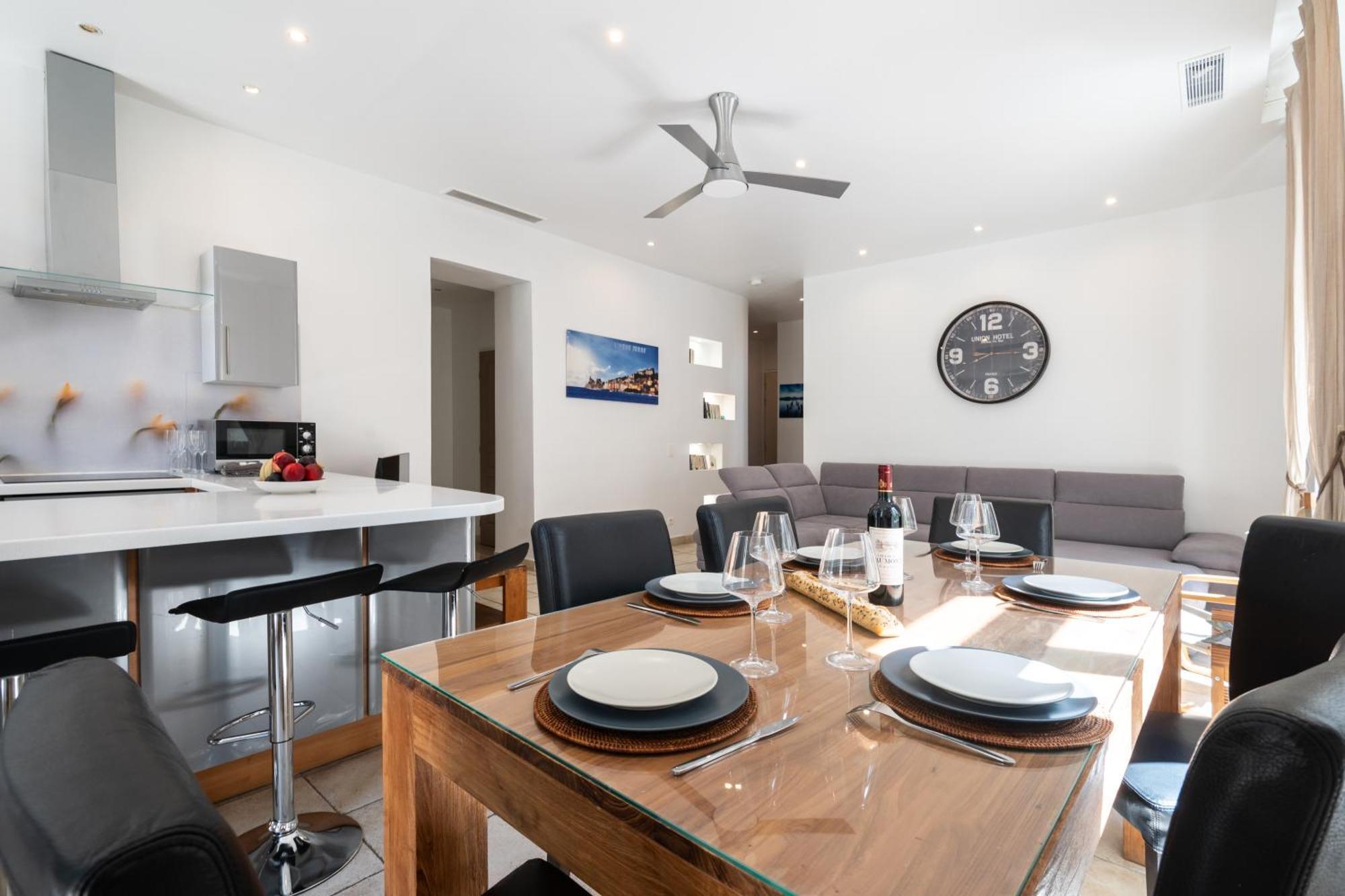 "Le Zen" By Enjoynice, Central Spacious Apartment With Airco, Beach At 10 Min Bagian luar foto