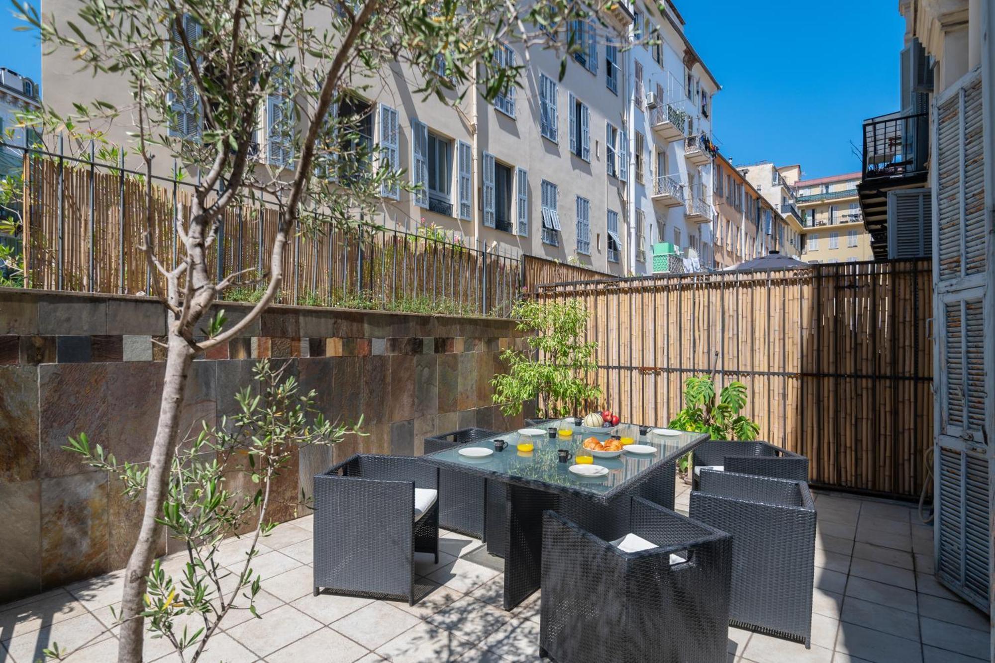 "Le Zen" By Enjoynice, Central Spacious Apartment With Airco, Beach At 10 Min Bagian luar foto